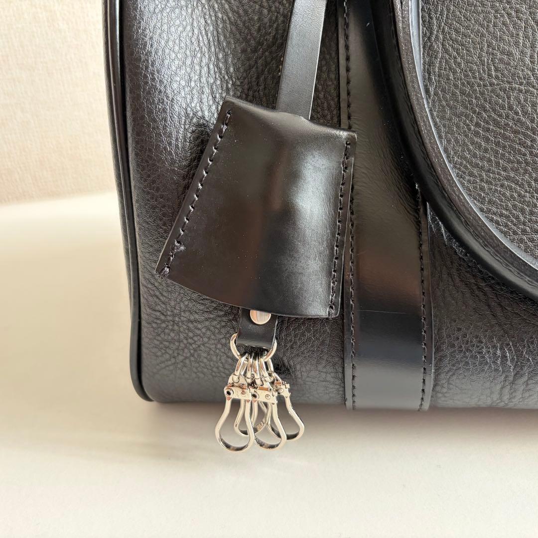 MBハイエンドレザーショルダーバッグ　ブラック