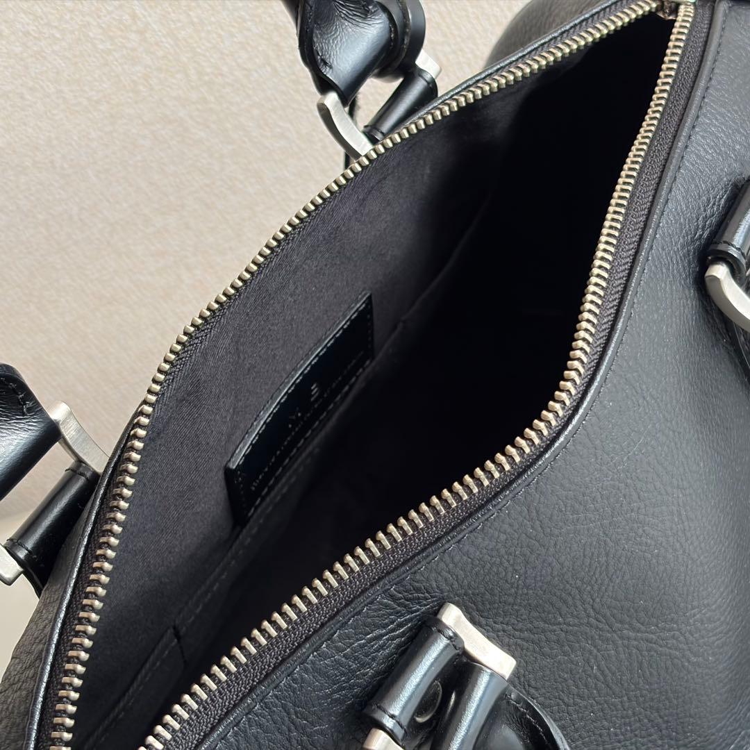 MBハイエンドレザーショルダーバッグ　ブラック