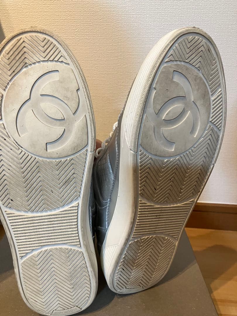 CHANEL シルバー スニーカー 39