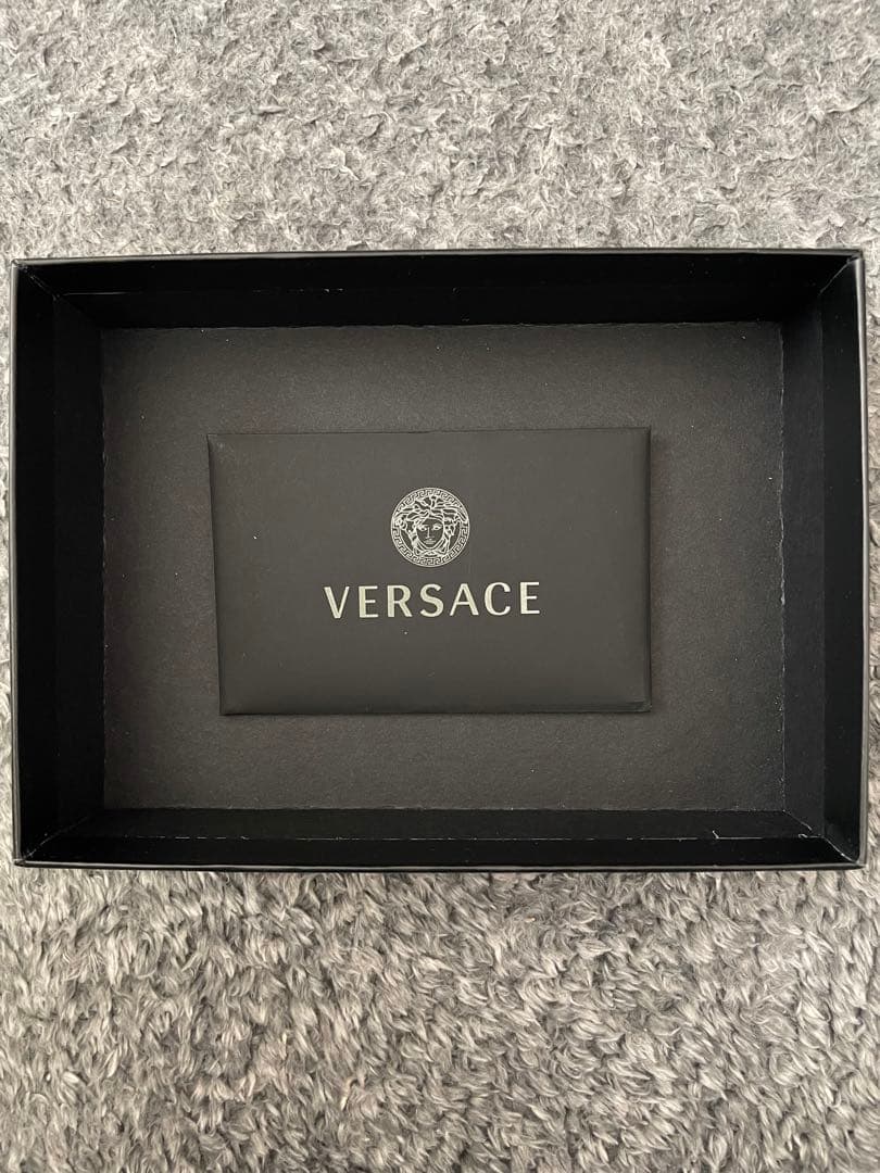 【ココロ 】VERSACE ヴェルサーチ カードケースウォレット
