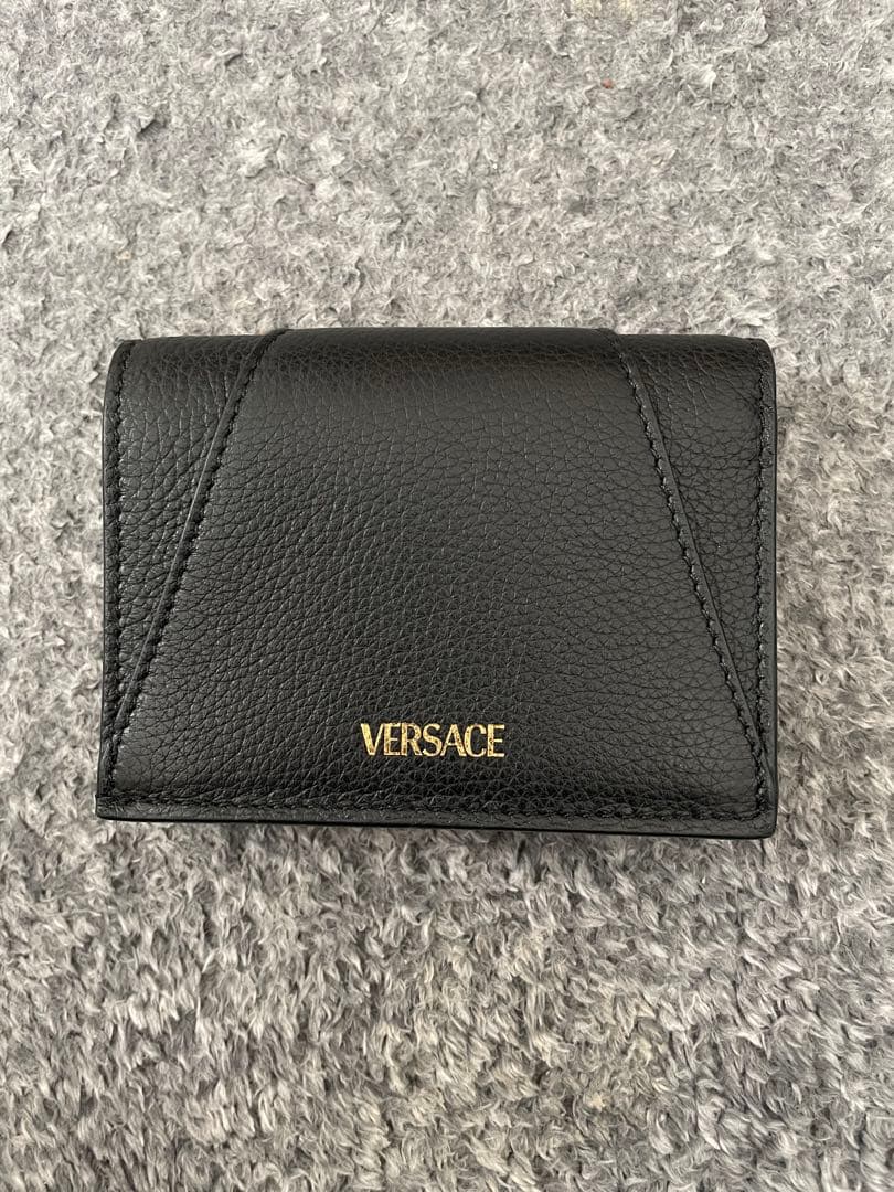 【ココロ 】VERSACE ヴェルサーチ カードケースウォレット