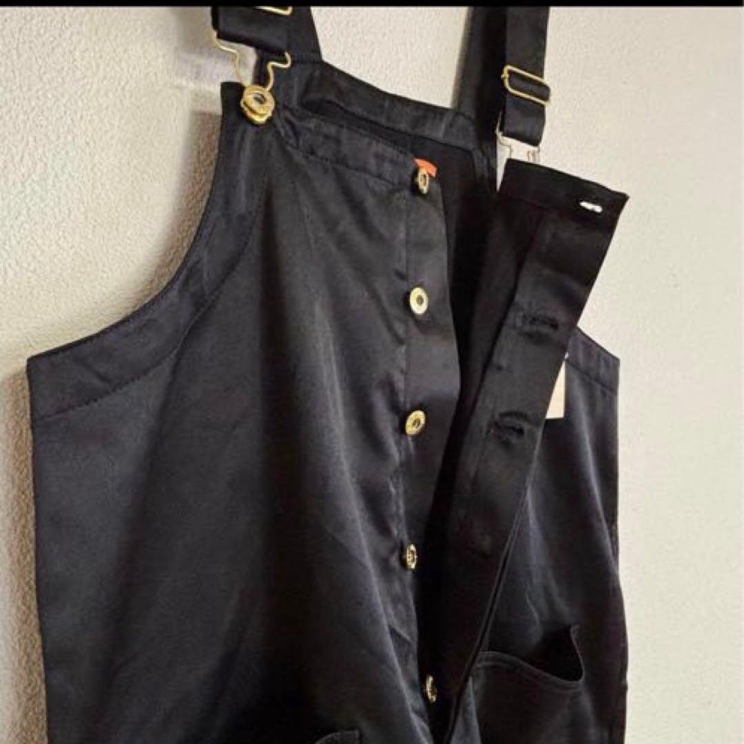 サテン カレンソロジー × ユニバーサルオーバーオール ハーフ丈