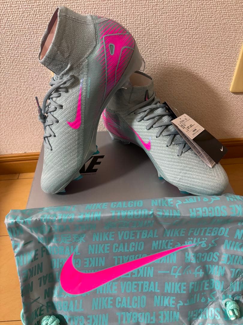 （超大特価）ナイキ　マーキュリアルスーパーフライ10エリート　26.5センチ