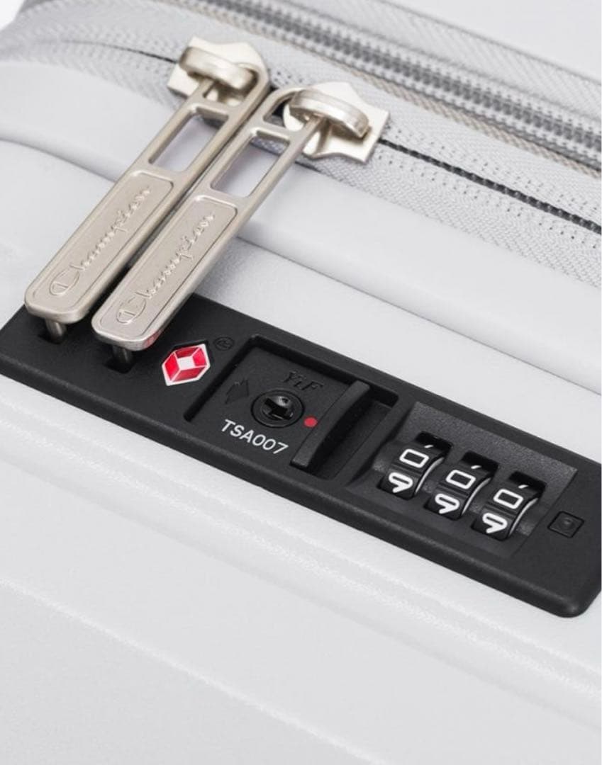 Champion 赤 キャリーケース TSAロック付き