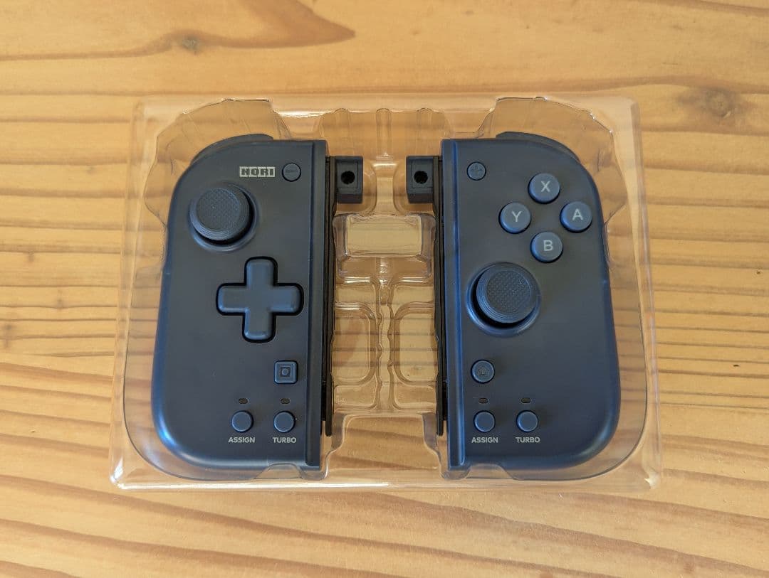 Nintendo Switch 本体 + HORI グリップコントローラ Fit