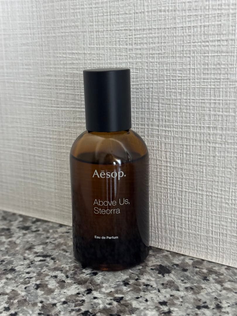 Aesop 香水　Above Us, Steorra