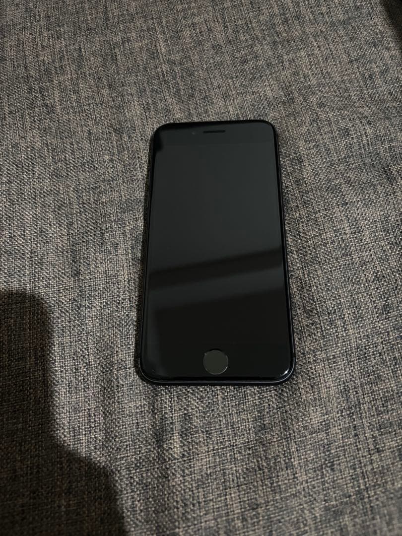 P*h様 iPhone8 64GB SIMフリー