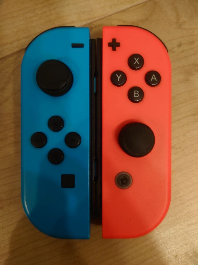 Nintendo Switch 本体 カラフルジョイコン