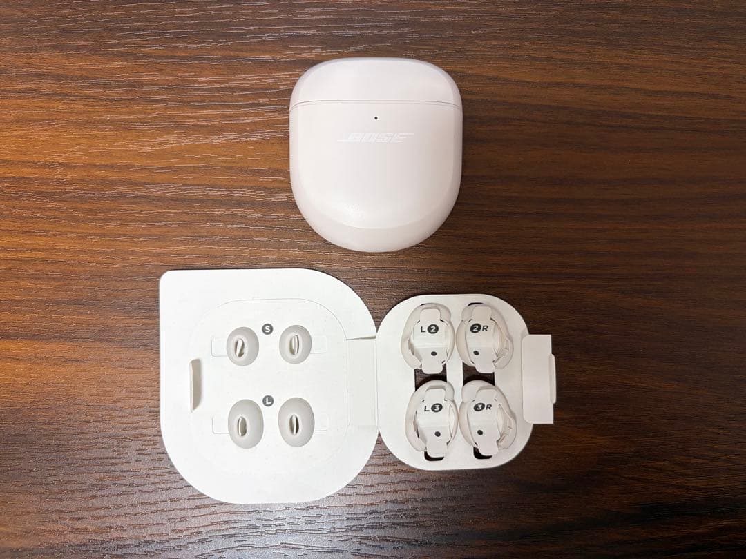 Bose QuietComfort Earbuds II ホワイト