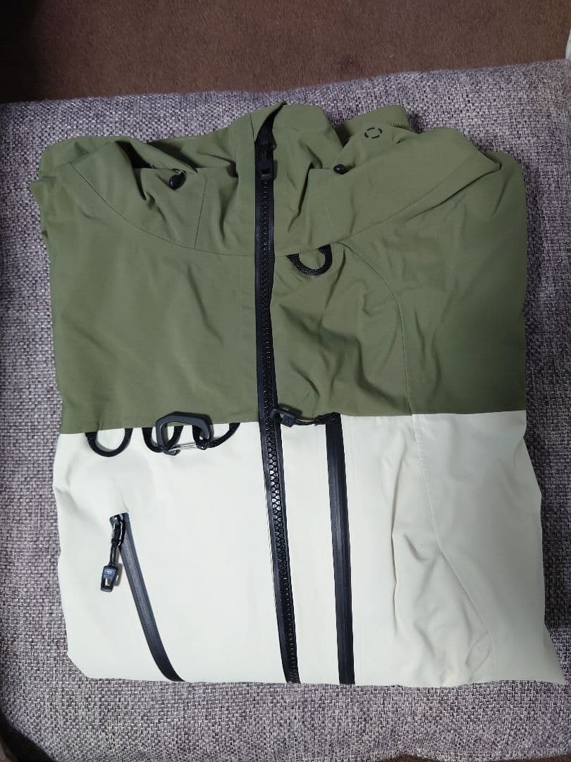 【極美品】BURTON AK457 gore guide jacket
