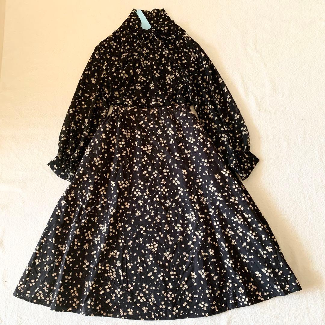 【未使用　タグ付　大きいサイズ】組曲　ボウタイワンピース　シフォン　切替　花柄