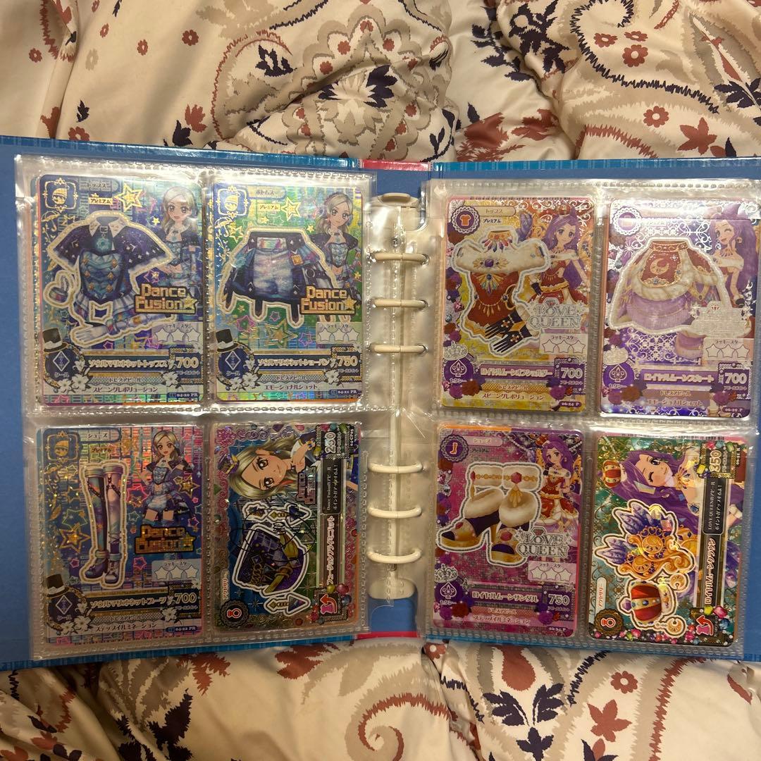 【値下げしました】アイカツカード プレミアムカードセット(一部レア有)ケース付き