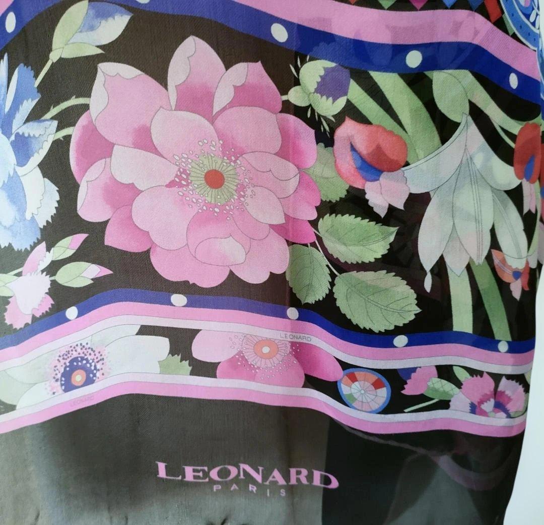 ピンク と 黒　華やかな花柄　美品 レオナール ストール スカーフ