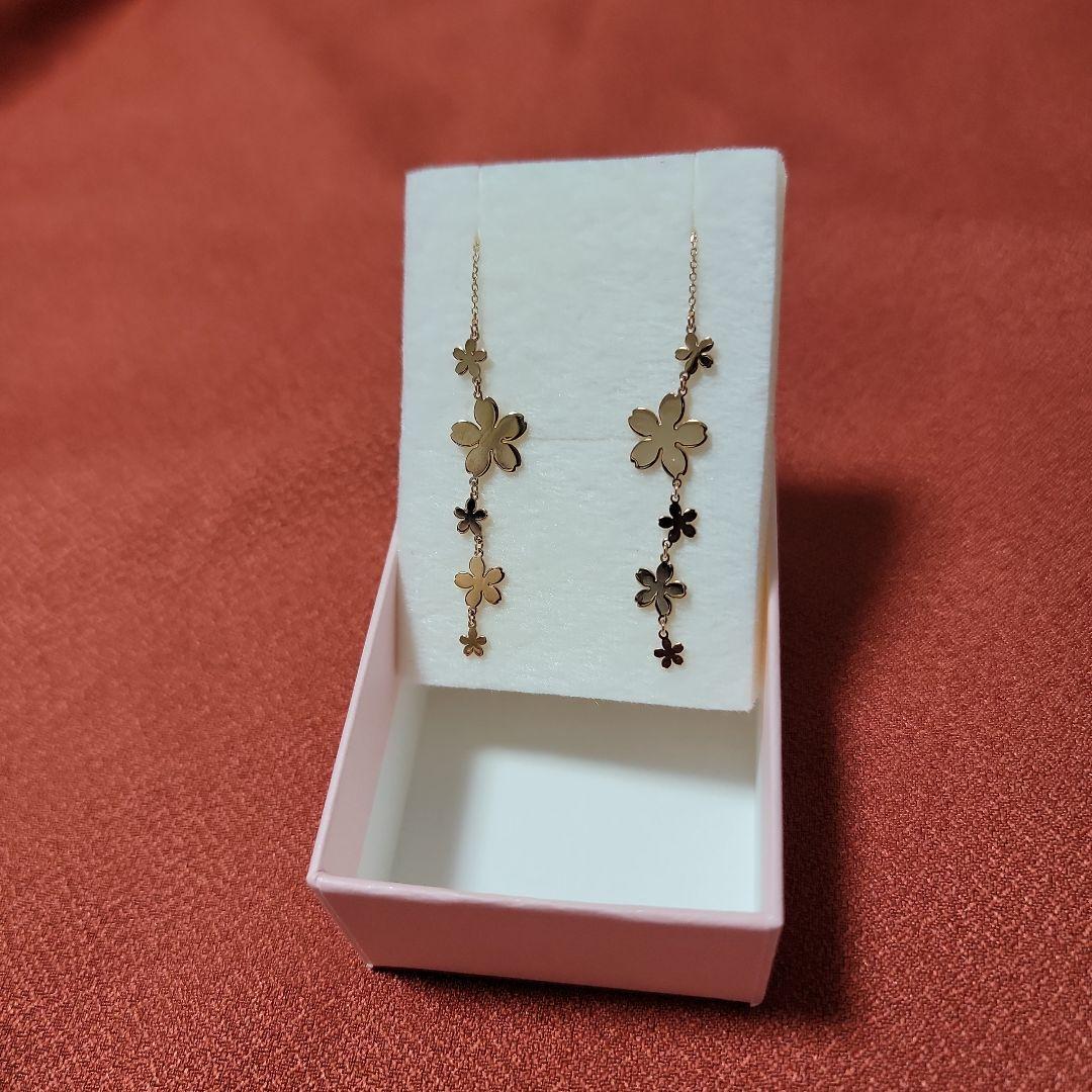 限定価格　即日発送　18金　18K ピンクゴールド　アメリカンピアス　さくら