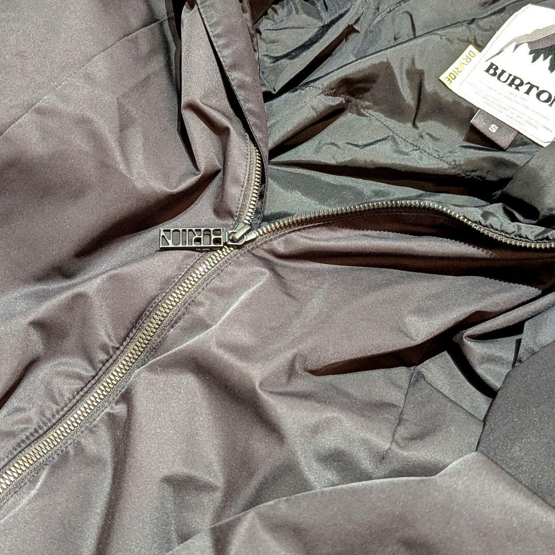 BURTONスノーボードウエア、パンツのセット　女性用ウィメンズ