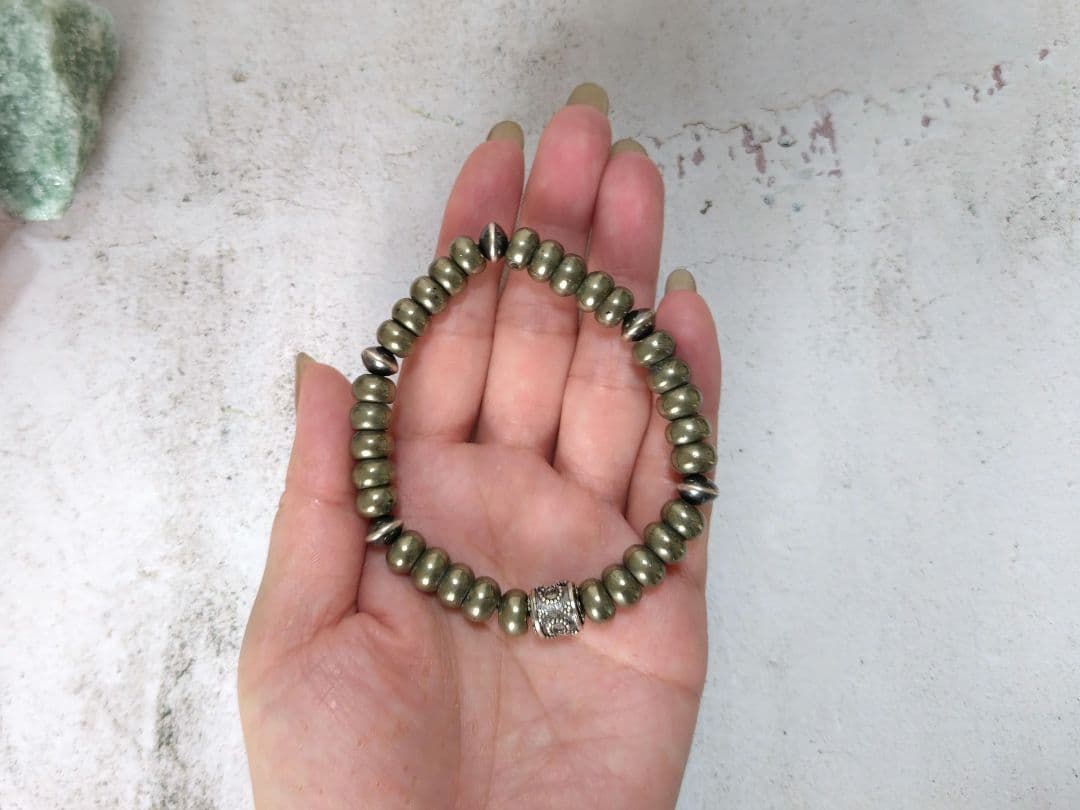 パイライト×ナバホパール　デザインブレスレット　パワーストーン　天然石ブレス