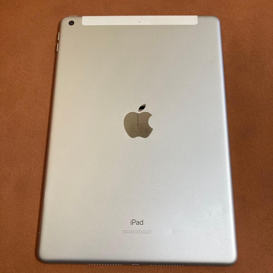 555【早い者勝ち】iPad8 第8世代 32GB SIMフリー☆