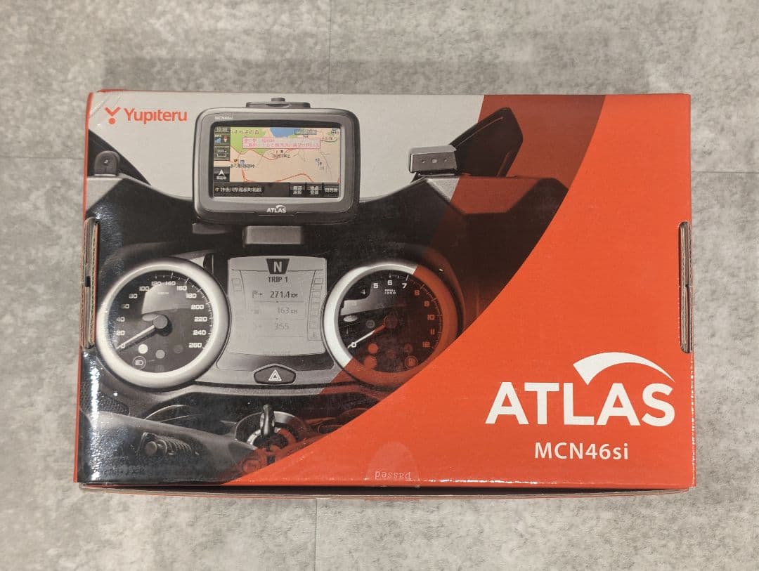 中古美品 ユピテル ATLAS MCN46si バイク用ナビ スペアバッテリー付