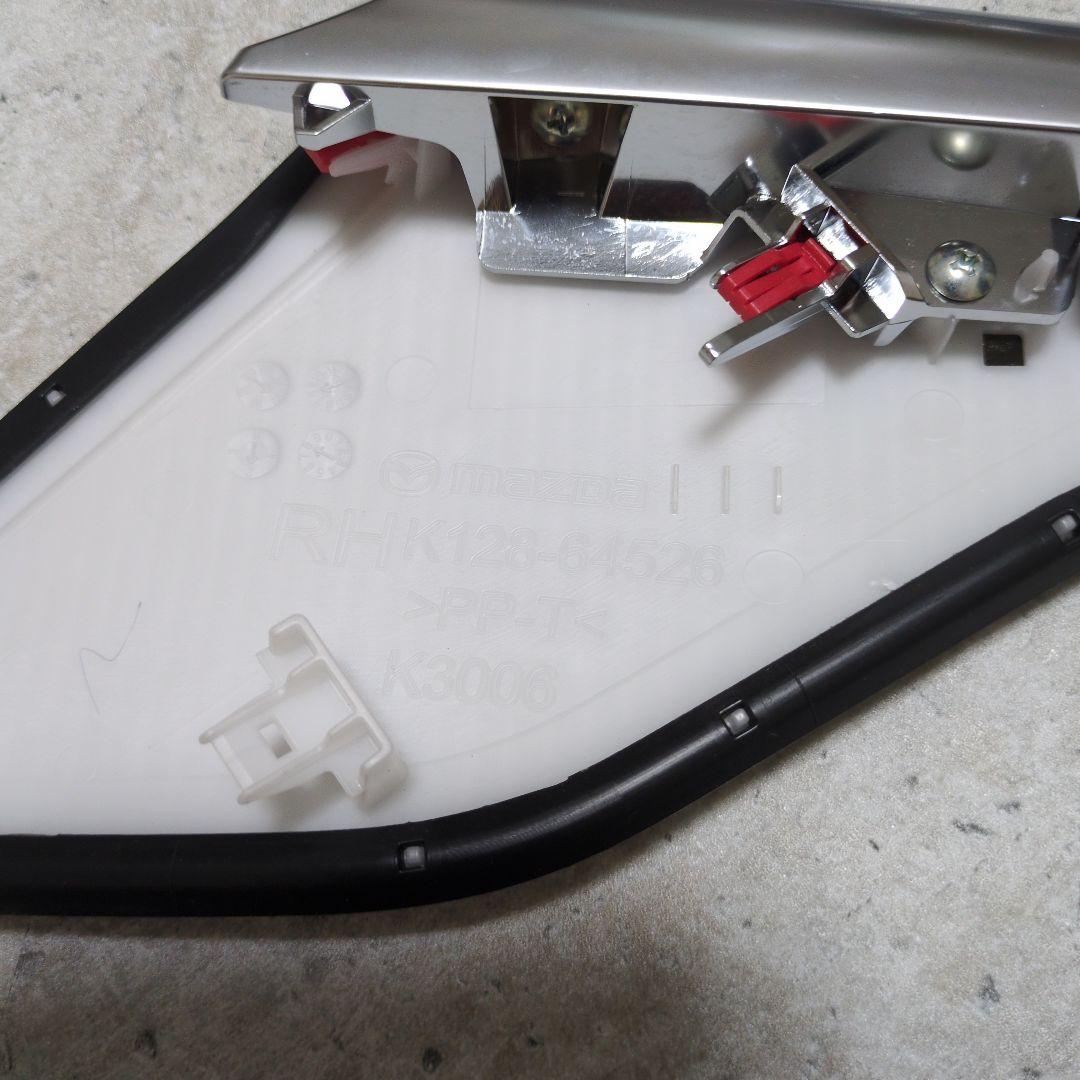 CX-5 KF用 ニーレストパッド左右