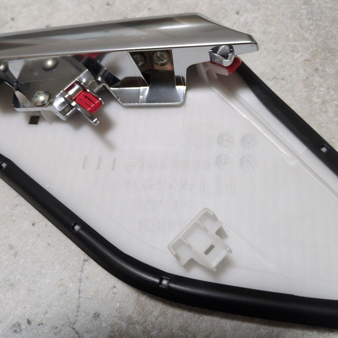 CX-5 KF用 ニーレストパッド左右