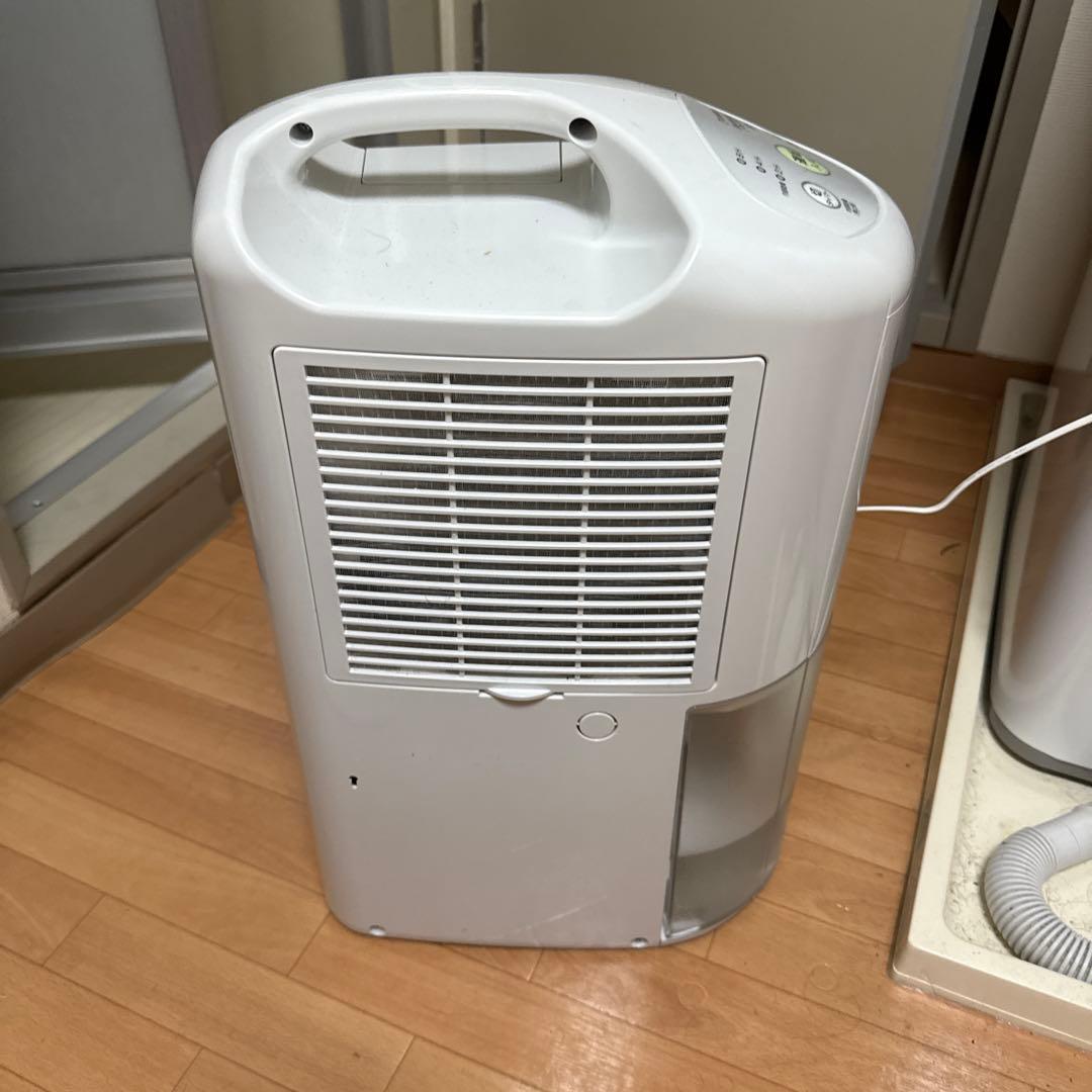 コロナ　衣類乾燥除湿機　CD-P63A2(W)