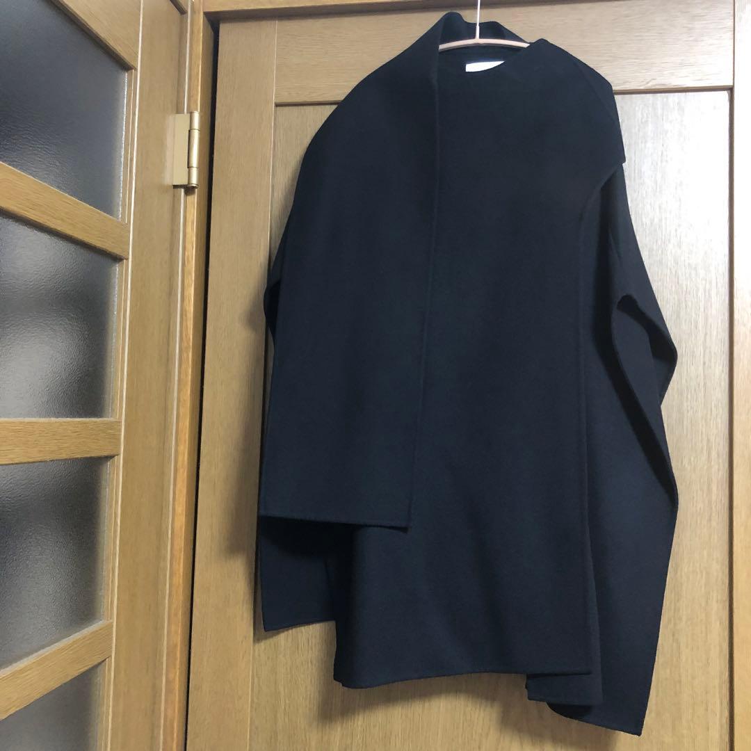 新品　COS コス　ケープ　ポンチョ　コート　ストール