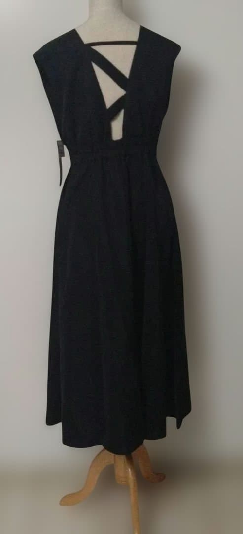 新品タグ付ELENDEEKドロップショルダージャンパースカート定価24200円