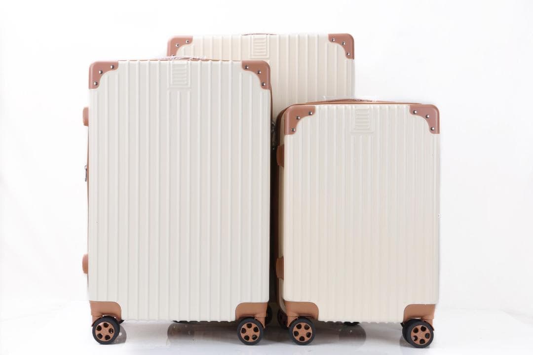 軽量Lサイズ　静音8輪　キャリーバッグ　スーツケース　キャリーケース ベージュ