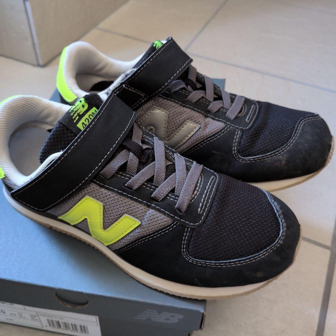 New Balance キッズスニーカー ３足セット