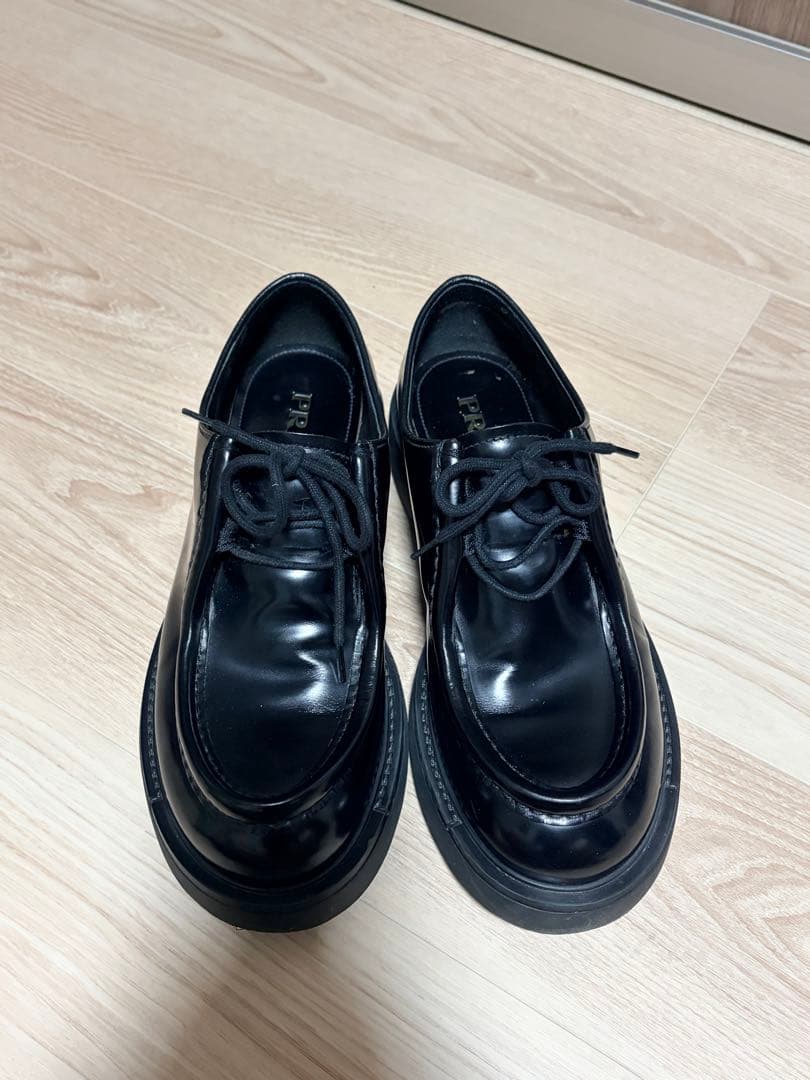 美品PRADA プラダ ダイアパソン ブラッシュドレザーシューズ 付属品