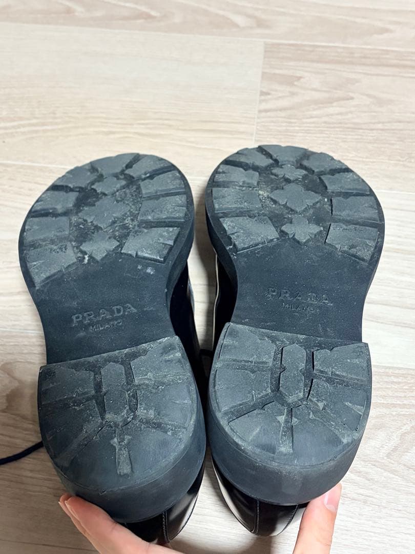 美品PRADA プラダ ダイアパソン ブラッシュドレザーシューズ 付属品