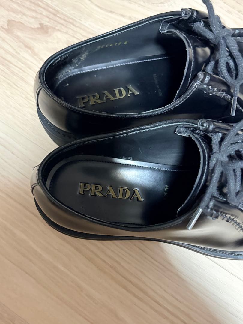 美品PRADA プラダ ダイアパソン ブラッシュドレザーシューズ 付属品