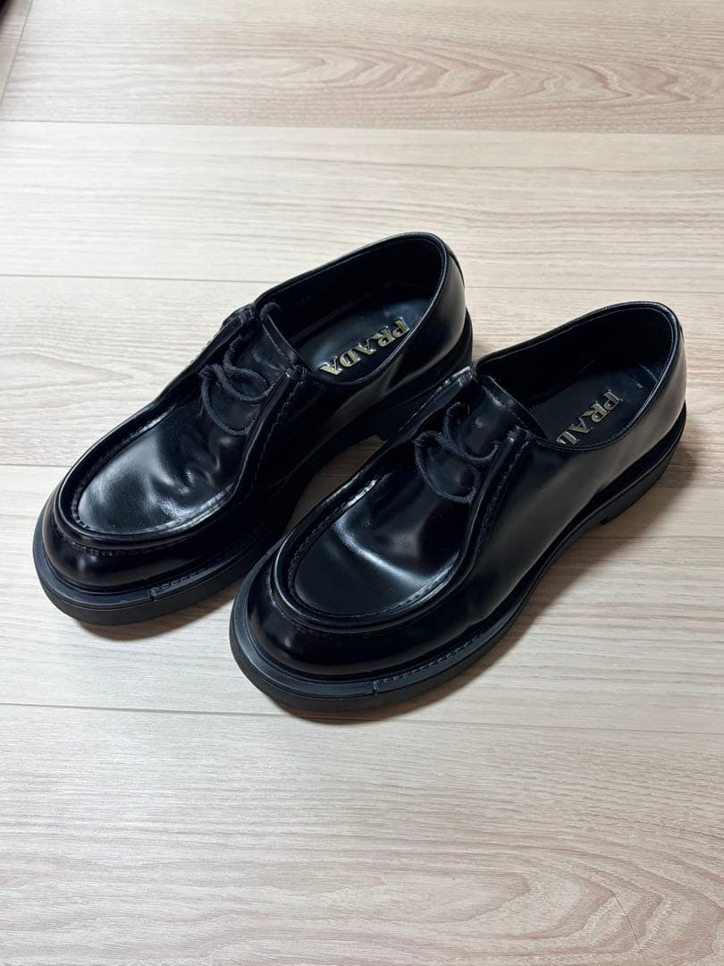 美品PRADA プラダ ダイアパソン ブラッシュドレザーシューズ 付属品