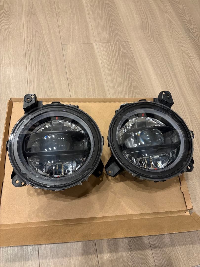 Jeep ラングラー JL 純正ヘッドライト 左右セット