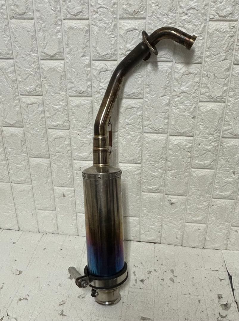 ヨシムラ　マフラー　アクシストリート