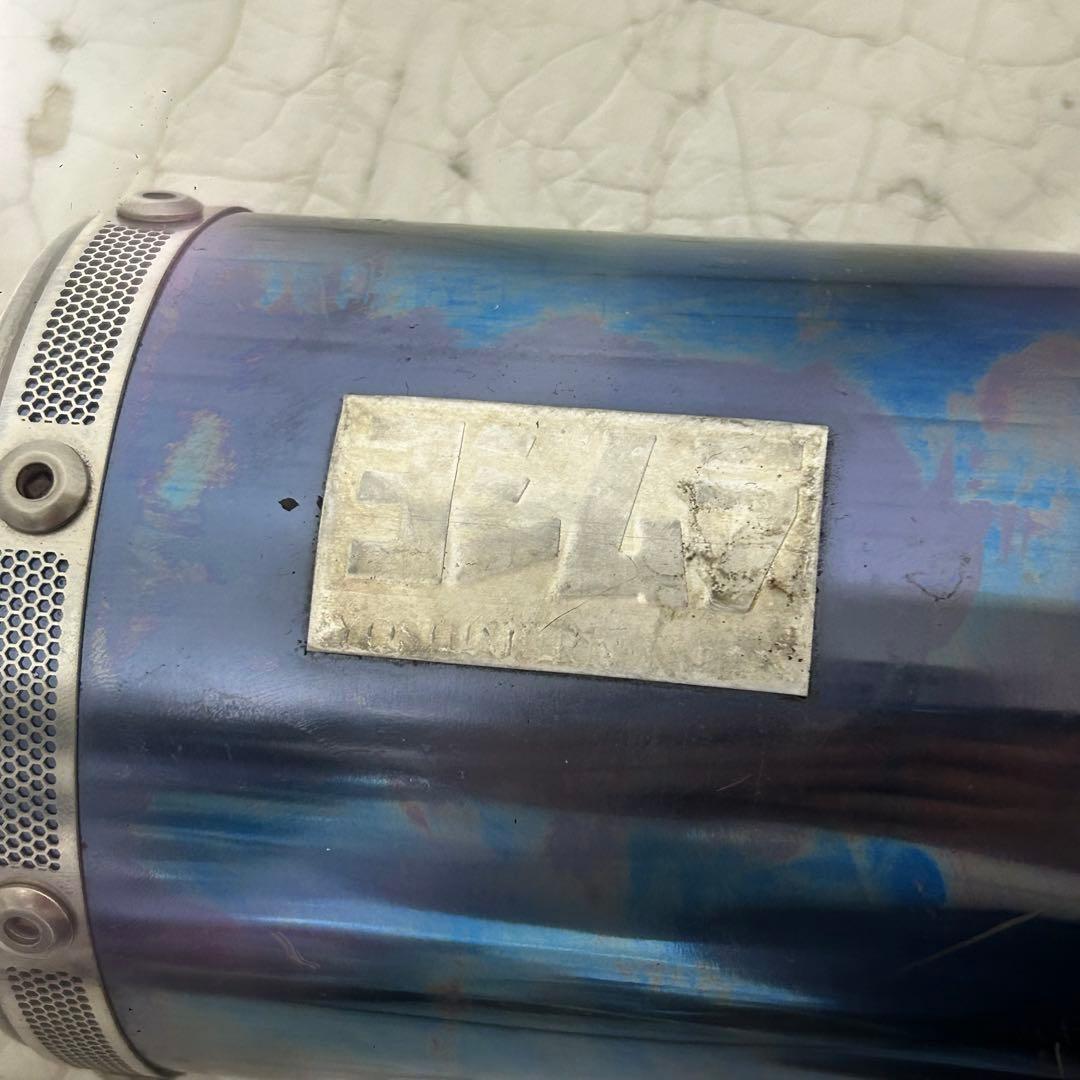 ヨシムラ　マフラー　アクシストリート