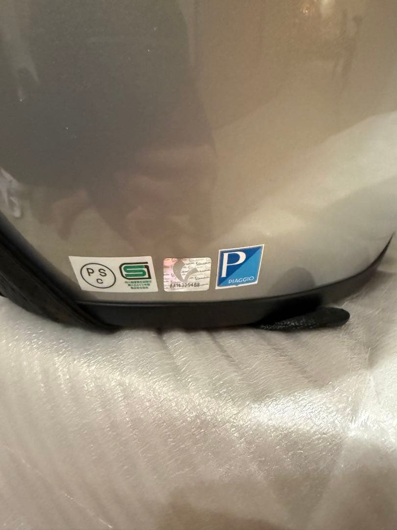 ベスパの純正ジェットヘルメット モデル　(VERSILIA) sizeＬ