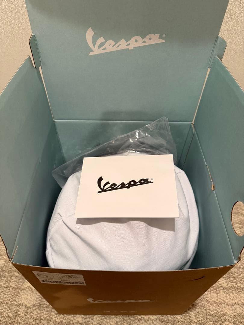 ベスパの純正ジェットヘルメット モデル　(VERSILIA) sizeＬ