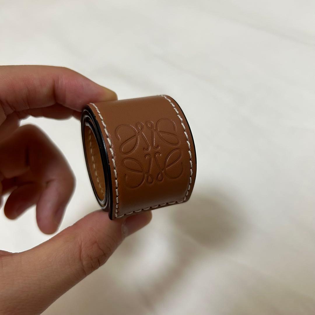 LOEWE ロエベ レザー ブレスレット バングル 箱 保存袋