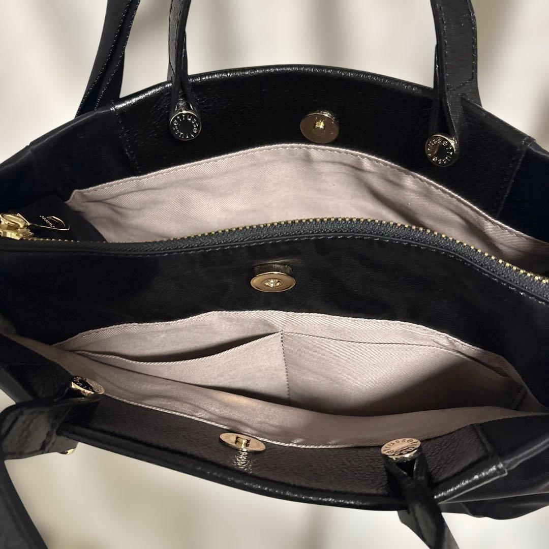 ほぼ未使用ラシット三層構造整理整頓メタルロゴ2way