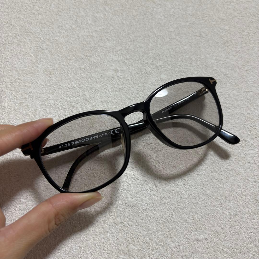 TOM FORD メガネ ケース付き