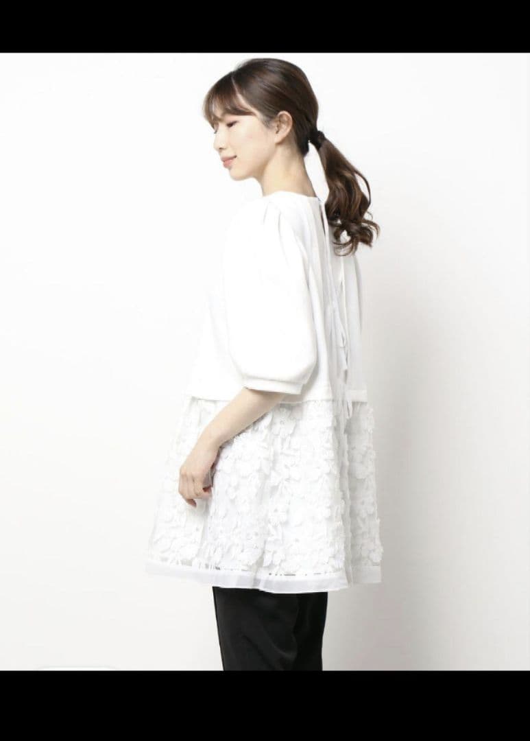 美品　大きいサイズ　ローズティアラ　3Dフラワー切り替え　チュニック