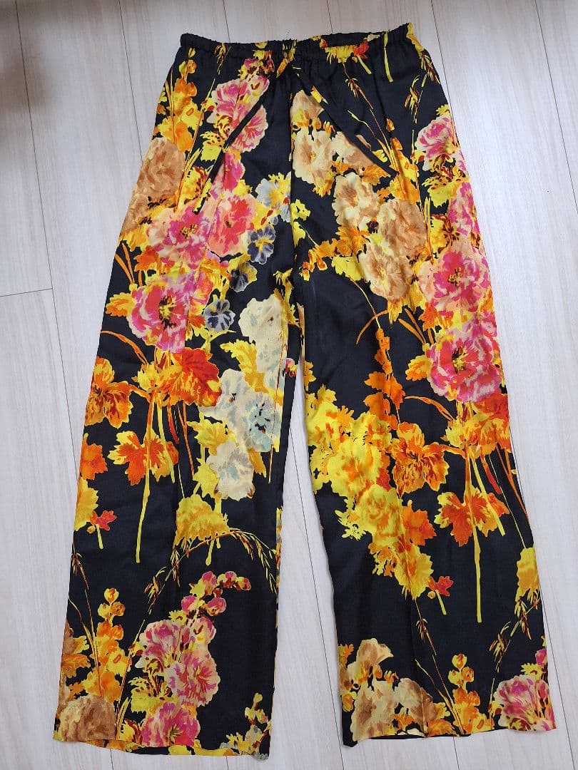 【DRESS VAN NOTEN】ドリスヴァンノッテン フラワープリントパンツ