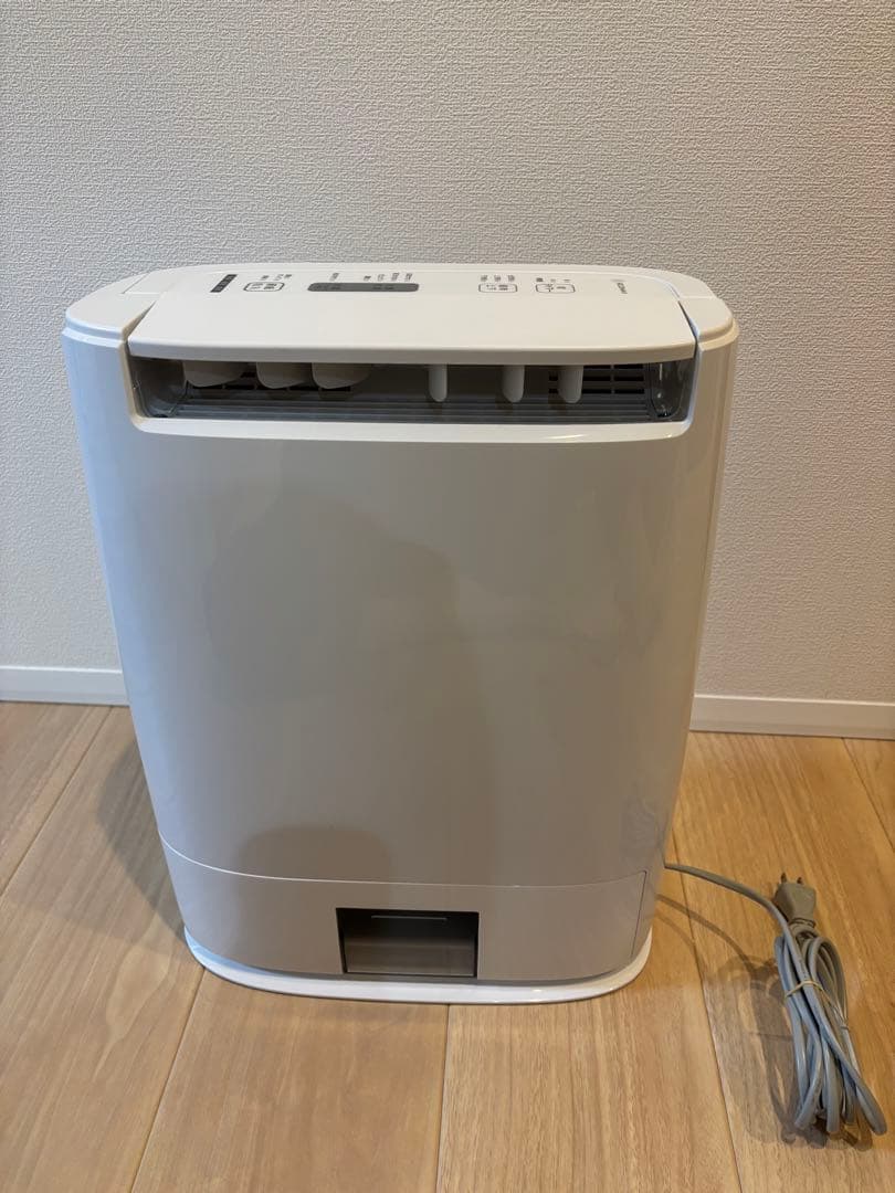 【最終値下げ！3/18まで】Panasonic 衣類乾燥除湿機F-YZR60