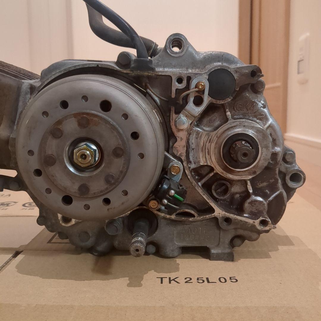 スーパーカブ50 エンジン (2002年式 AA01)