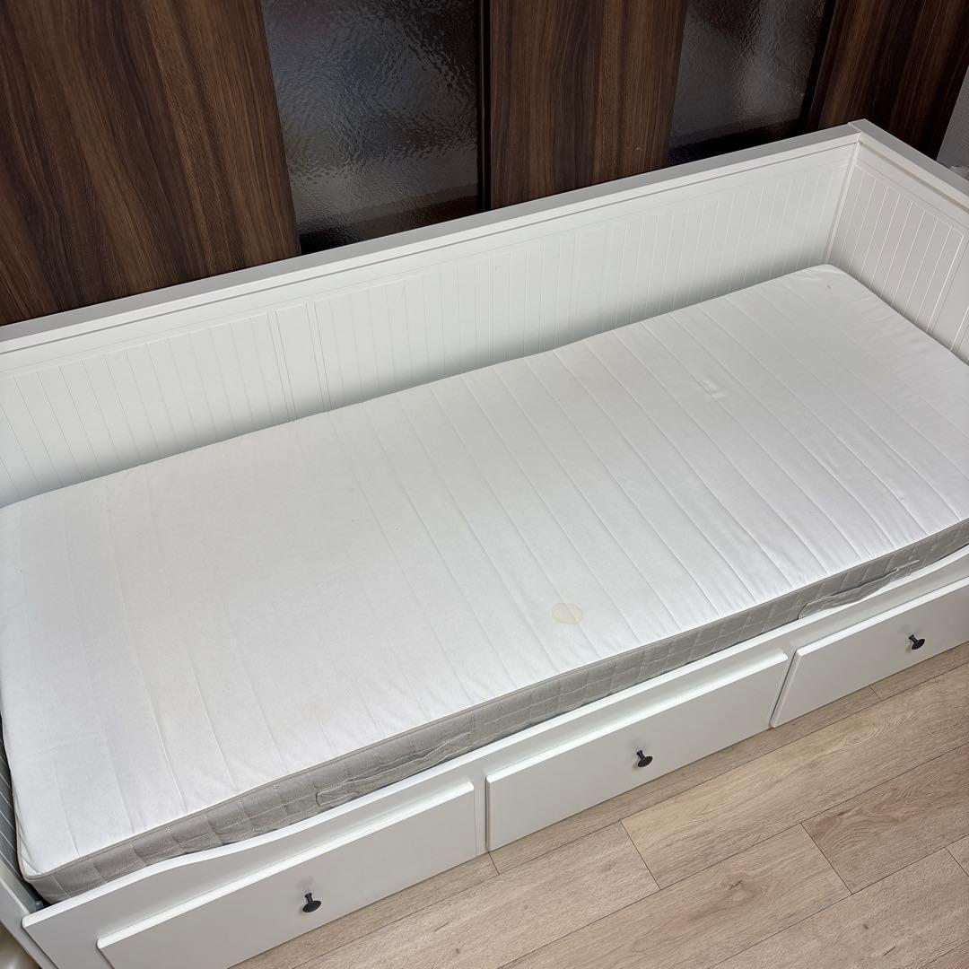 イケア　ヘムネス　ベッド