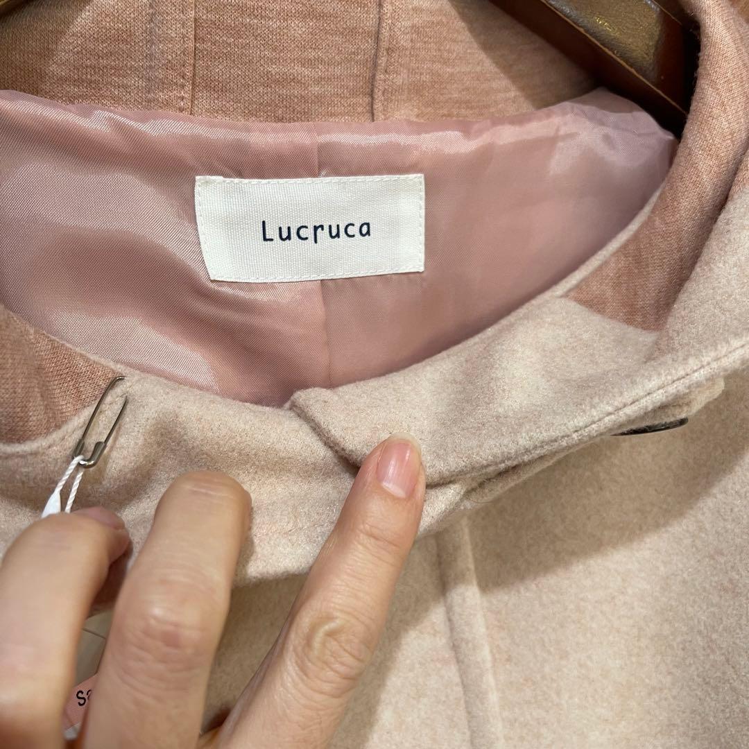 にゃりあな ですLucruca レディース　新品コート　軽め　38