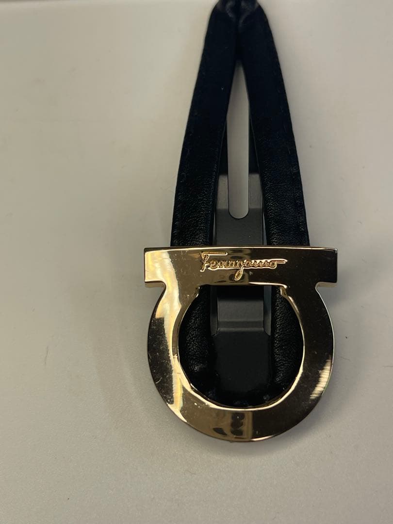 Salvatore Ferragamo フェラガモ 髪カッチン止め 髪飾り髪止め