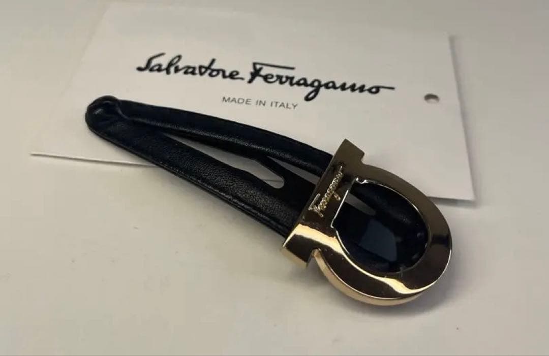 Salvatore Ferragamo フェラガモ 髪カッチン止め 髪飾り髪止め