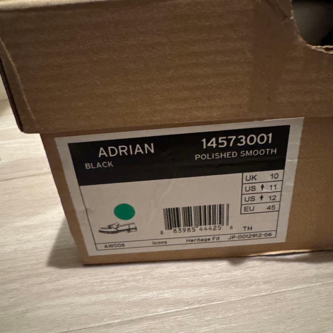 ドクターマーチン　ADRIAN BLACK